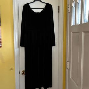 Black scoop neck velveteen dress by Portraits by Northern Isles